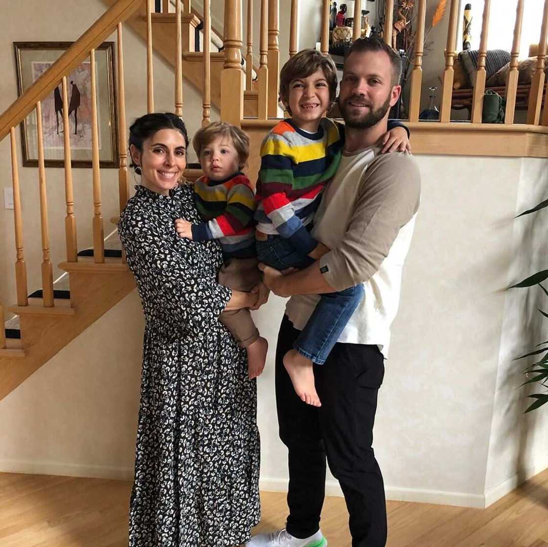 jamie-lynn sigler hot jamie-lynn sigler hot
