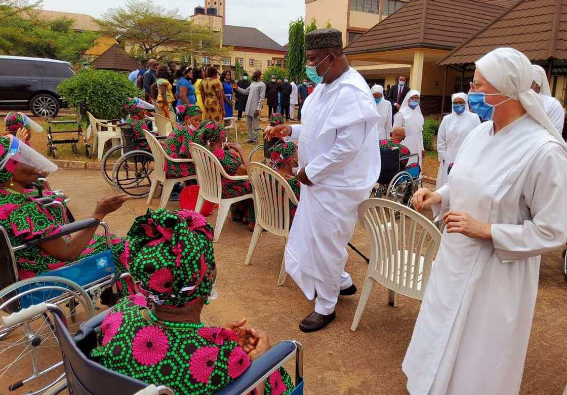 Why we paid hospital bills, others, to celebrate Gov Ugwuanyi’s 57th birthday - ALGON Why we paid hospital bills, others, to celebrate Gov Ugwuanyi’s 57th birthday - ALGON