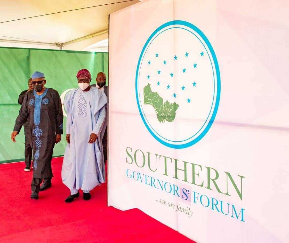 South West Governors have tackled Inspector-General of Police over Babajide Sanwo-Olu South West Governors have tackled Inspector-General of Police over Babajide Sanwo-Olu