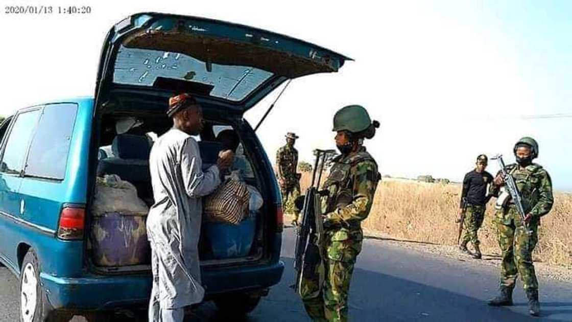 Wasu 'Yan Bindiga Sun Yi Awon Gaba Da Sarkin Gargajiya A Ogun