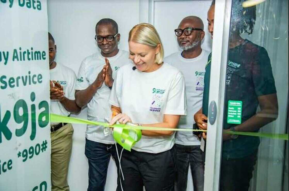 Customer Service Week: 9PSB Unveils its Customer Service Centre Customer Service Week: 9PSB Unveils its Customer Service Centre