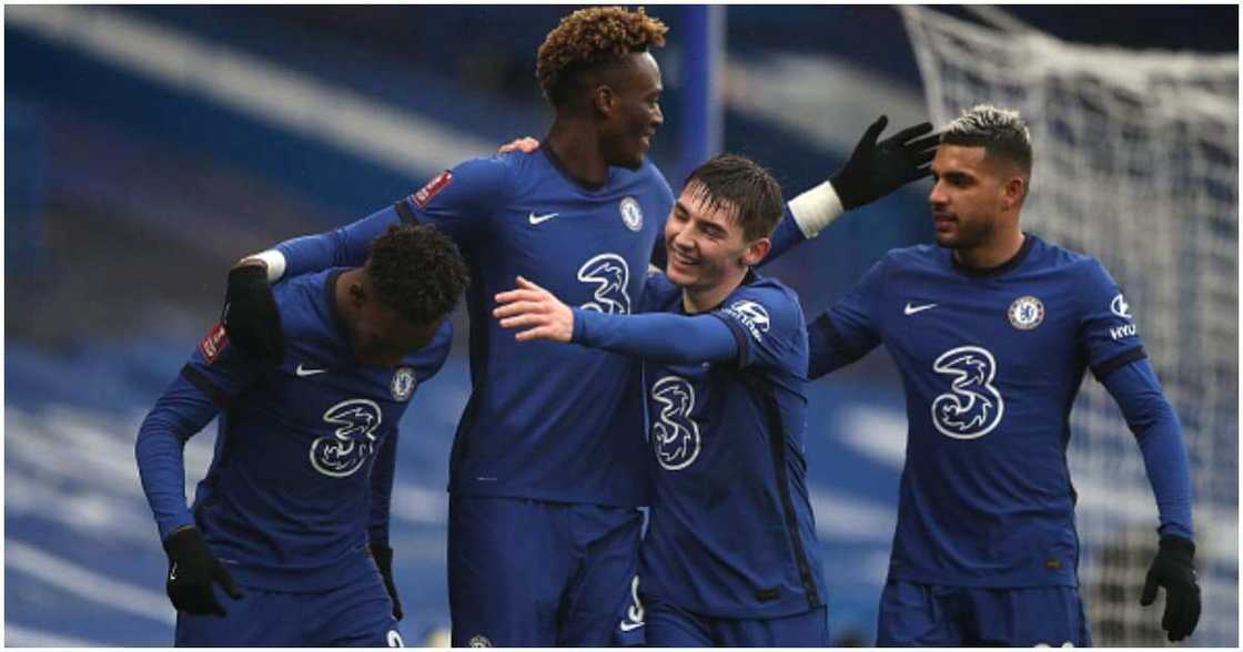 FA Cup: Fans fume as ref appears to tackle Chelsea's Mason Mount vs Luton