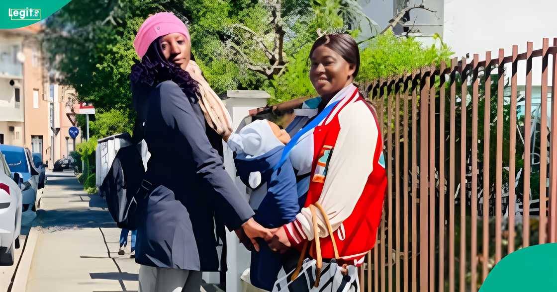 A Nigerian mother based in Italy celebrates as she reunites with her daughter after 17 years A Nigerian mother based in Italy celebrates as she reunites with her daughter after 17 years