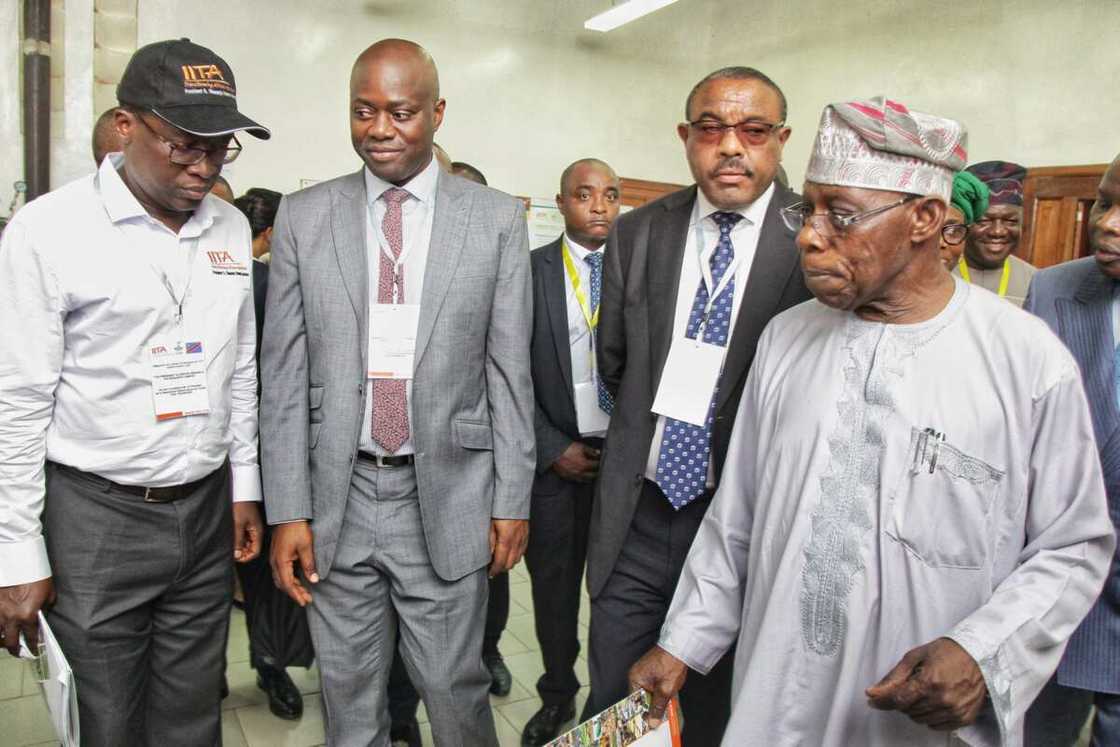 Olusegun Obasanjo Olusegun Obasanjo