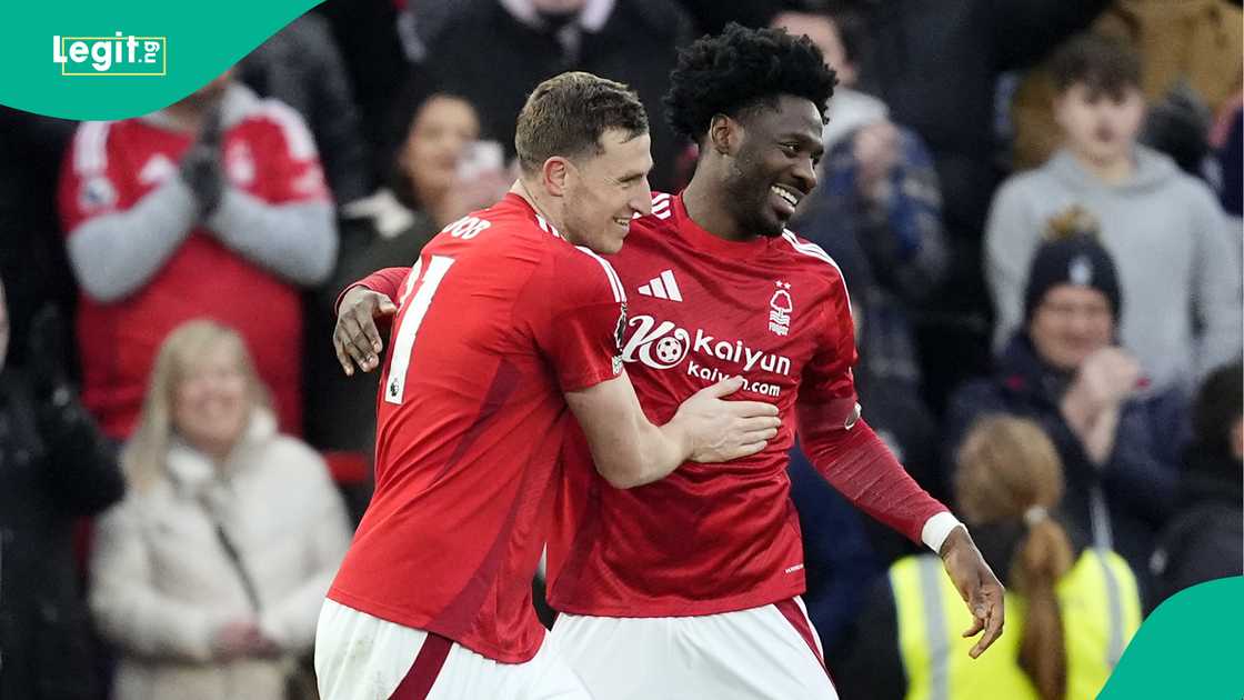 Chris Wood, Ola Aina, Nottingham Forest, Southampton, City Ground, Nottingham, England, Premier League. Chris Wood, Ola Aina, Nottingham Forest, Southampton, City Ground, Nottingham, England, Premier League.