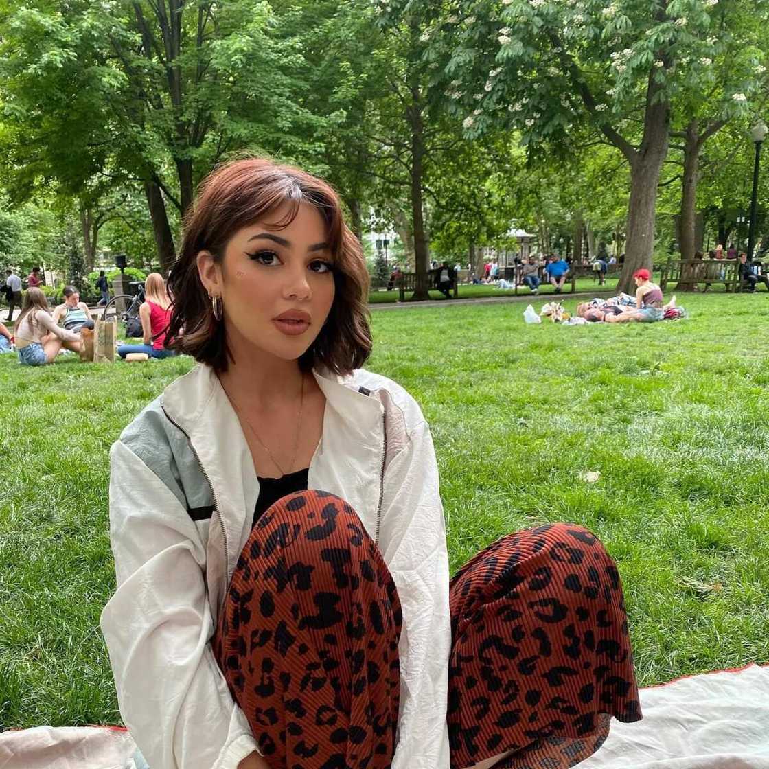 Almondmilkhunni’s net worth Almondmilkhunni’s net worth