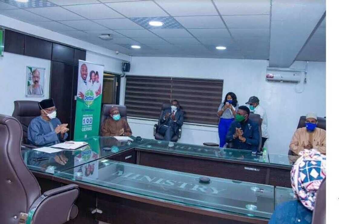 Dettol and Jik donate to the federal ministry of health