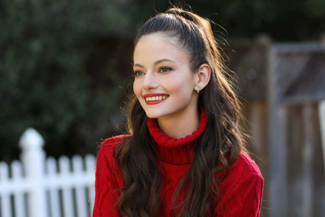 Actress Mackenzie Foy visits Hallmark Channel's "Home & Family" Actress Mackenzie Foy visits Hallmark Channel's "Home & Family"
