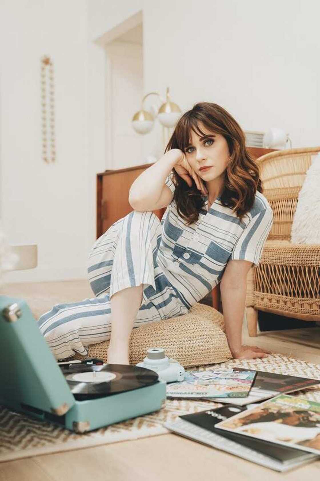 Zooey Deschanel age Zooey Deschanel age
