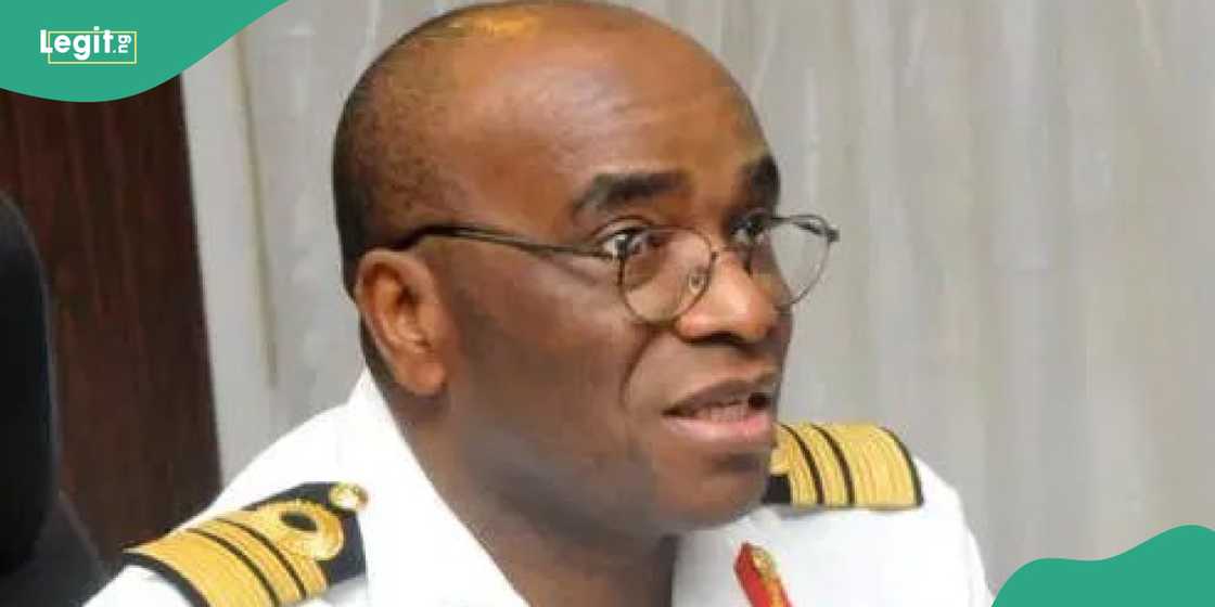Ex-chief of Defence staff, Ibrahim loses wife Ex-chief of Defence staff, Ibrahim loses wife