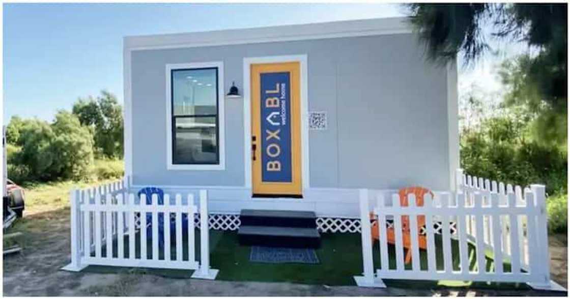 Elon Musk home Elon Musk home