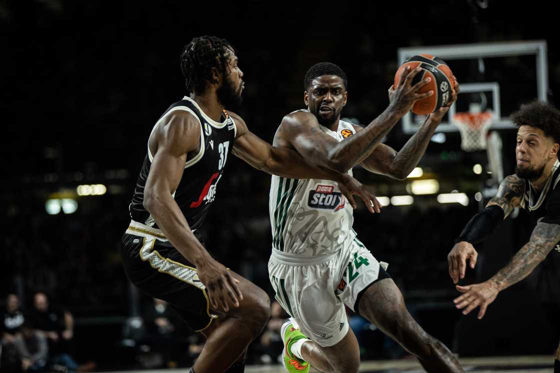 How much do overseas basketball players make? The average salary of hoppers in Europe, Asia and Africa How much do overseas basketball players make? The average salary of hoppers in Europe, Asia and Africa