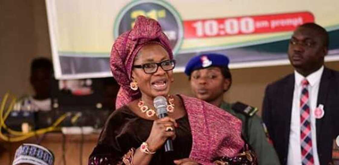 Coronavirus: Ku cika gidajenku da kayan abinci – Minista ga mata Coronavirus: Ku cika gidajenku da kayan abinci – Minista ga mata