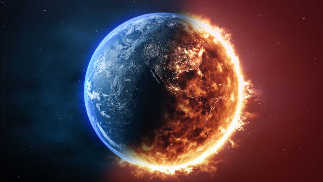 World end forecast by scientist links overcrowding to unsustainable human growth trends.