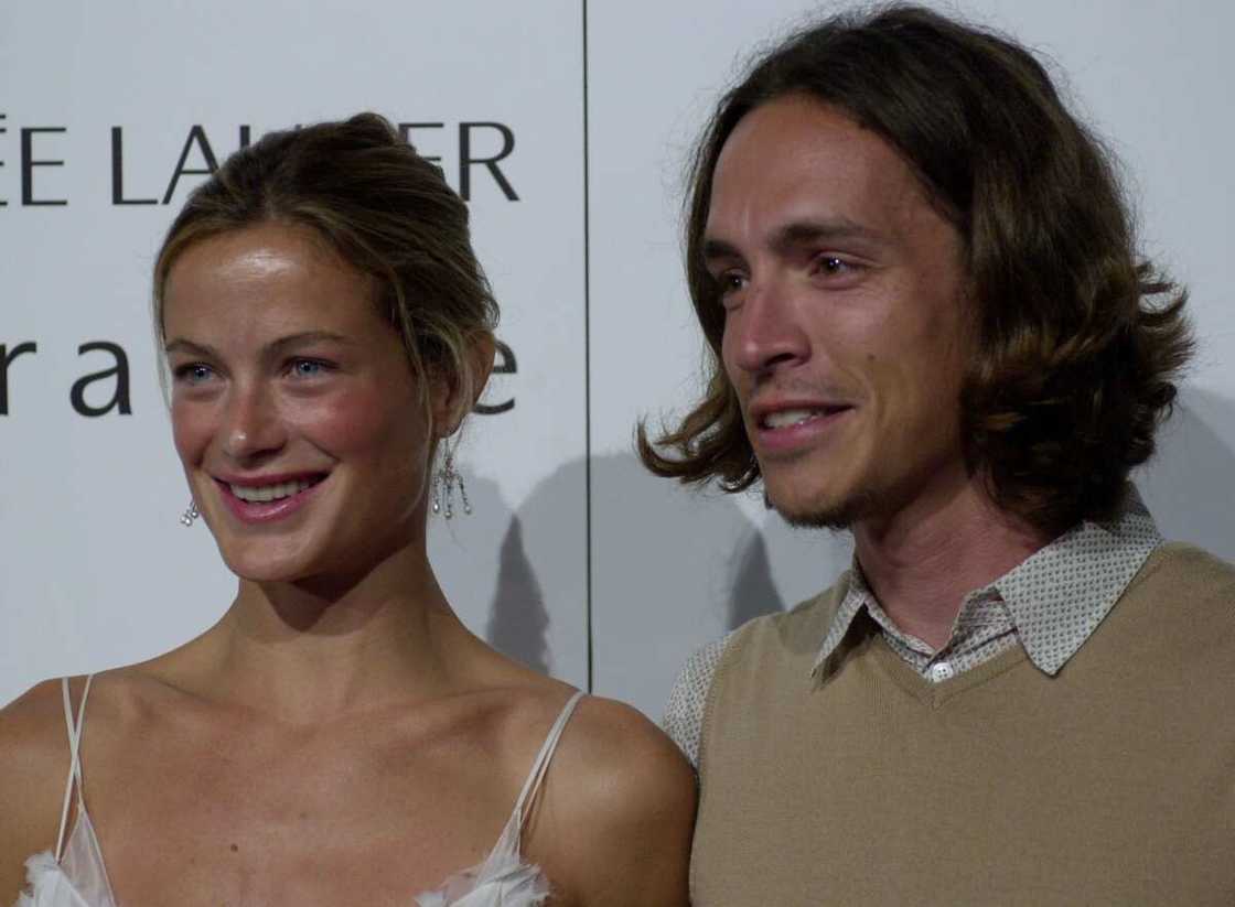 Carolyn Murphy (L) and Brandon Boyd (R) Carolyn Murphy (L) and Brandon Boyd (R)