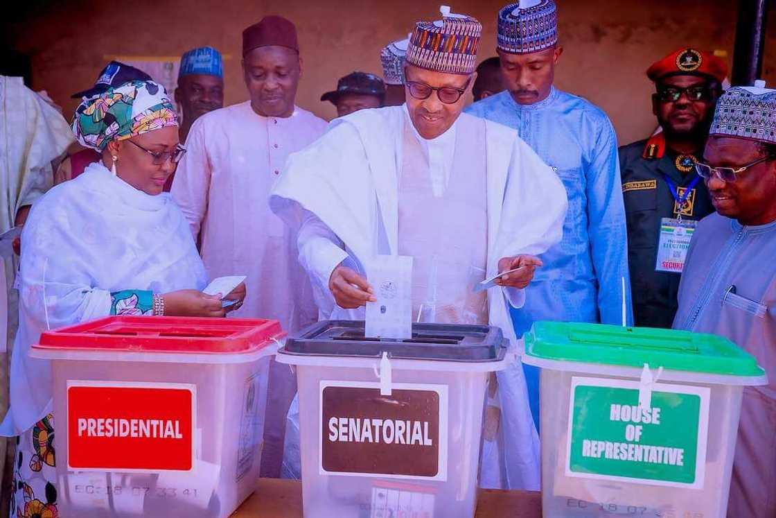 Buhari voting Buhari voting