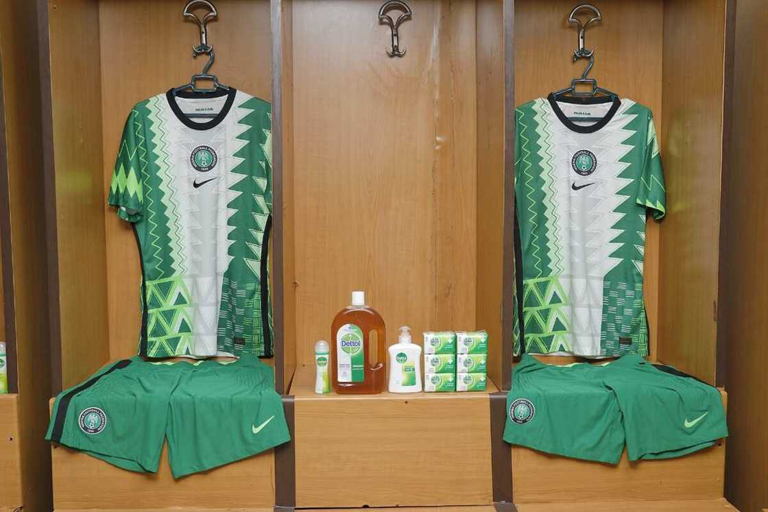Dettol Protects Super Eagles as they Set Out for AFCON 2021 Trophy Dettol Protects Super Eagles as they Set Out for AFCON 2021 Trophy