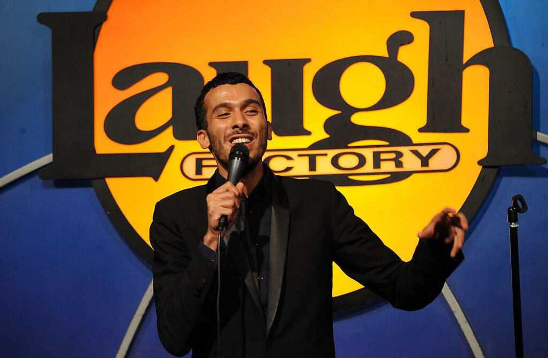 Mustapha El Atrassi: professionnel de la blague d'humour noir Mustapha El Atrassi: professionnel de la blague d'humour noir