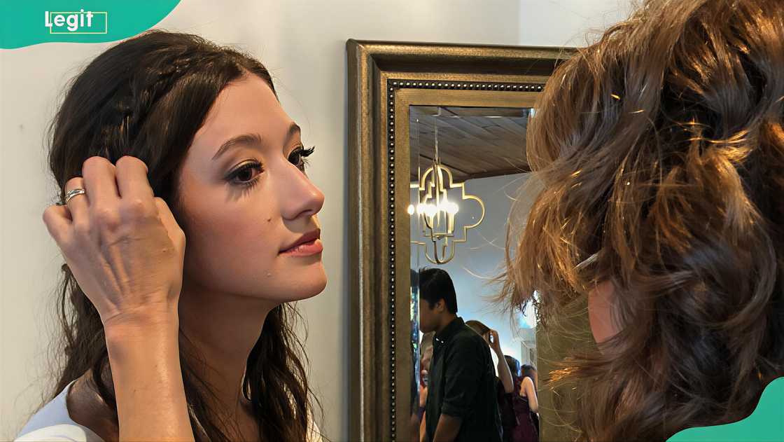 Sarah Cannon Chapman getting ready for her wedding day Sarah Cannon Chapman getting ready for her wedding day