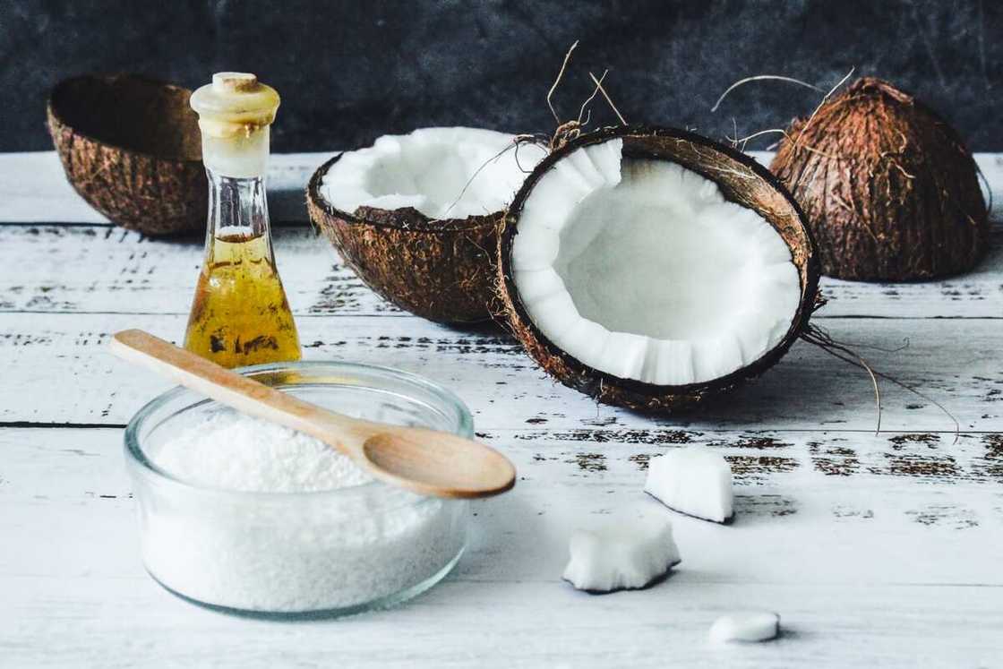 Coconut oil for skin whitening Coconut oil for skin whitening