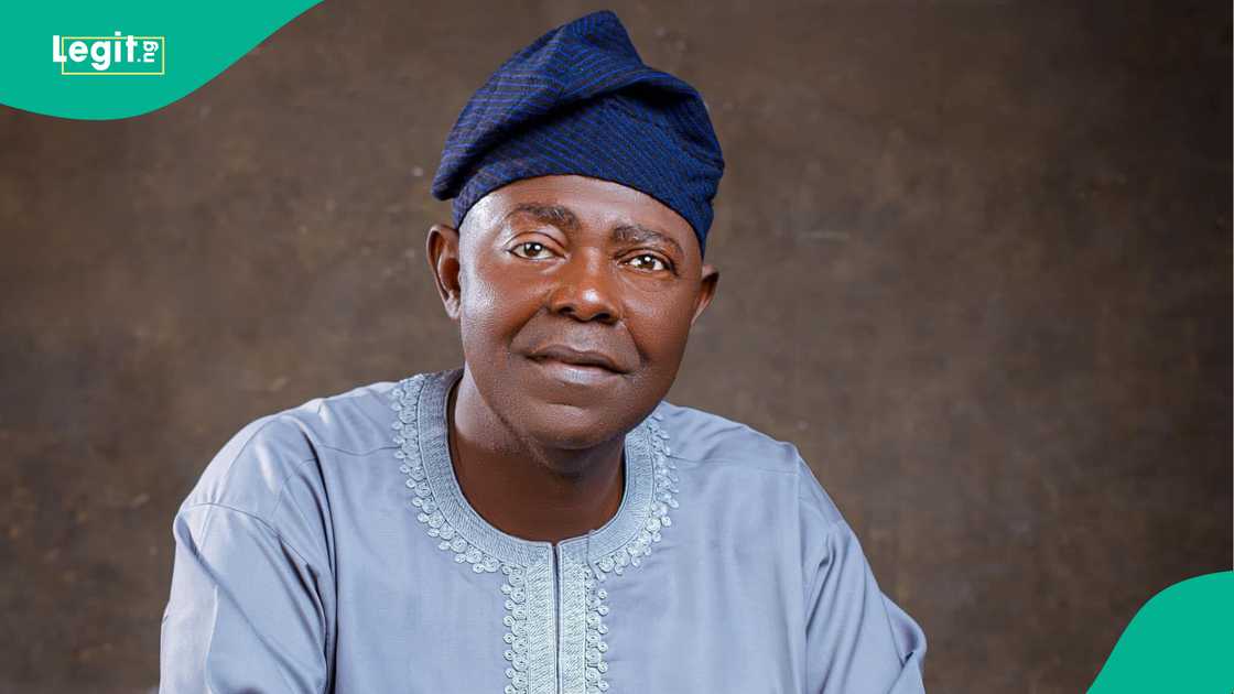 Tsohon ministan kwadago, Joel Danlami Ikenya ya sauya sheka daga APC zuwa PDP.