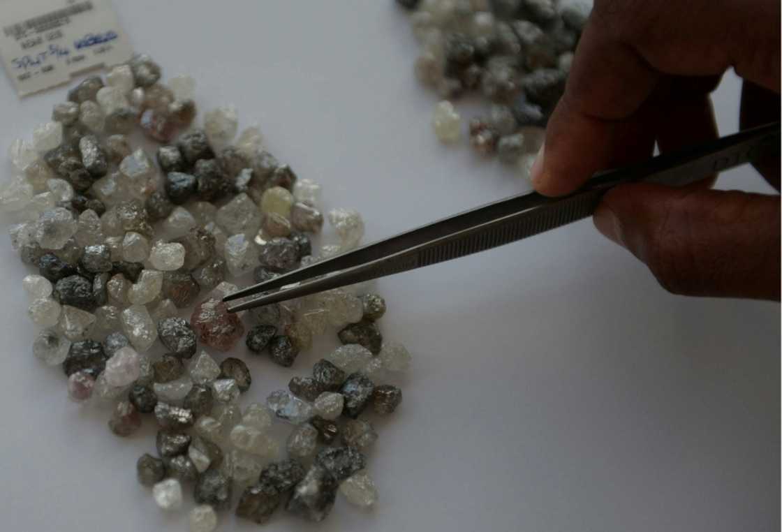 Natural diamonds are forged deep beneath the earth over billions of years Natural diamonds are forged deep beneath the earth over billions of years