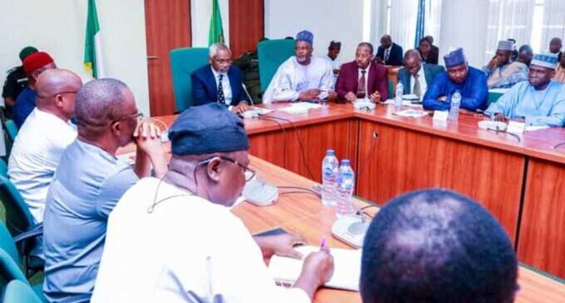 Kakakin majalisa ya roki ASUU su janye yajin aiki Kakakin majalisa ya roki ASUU su janye yajin aiki