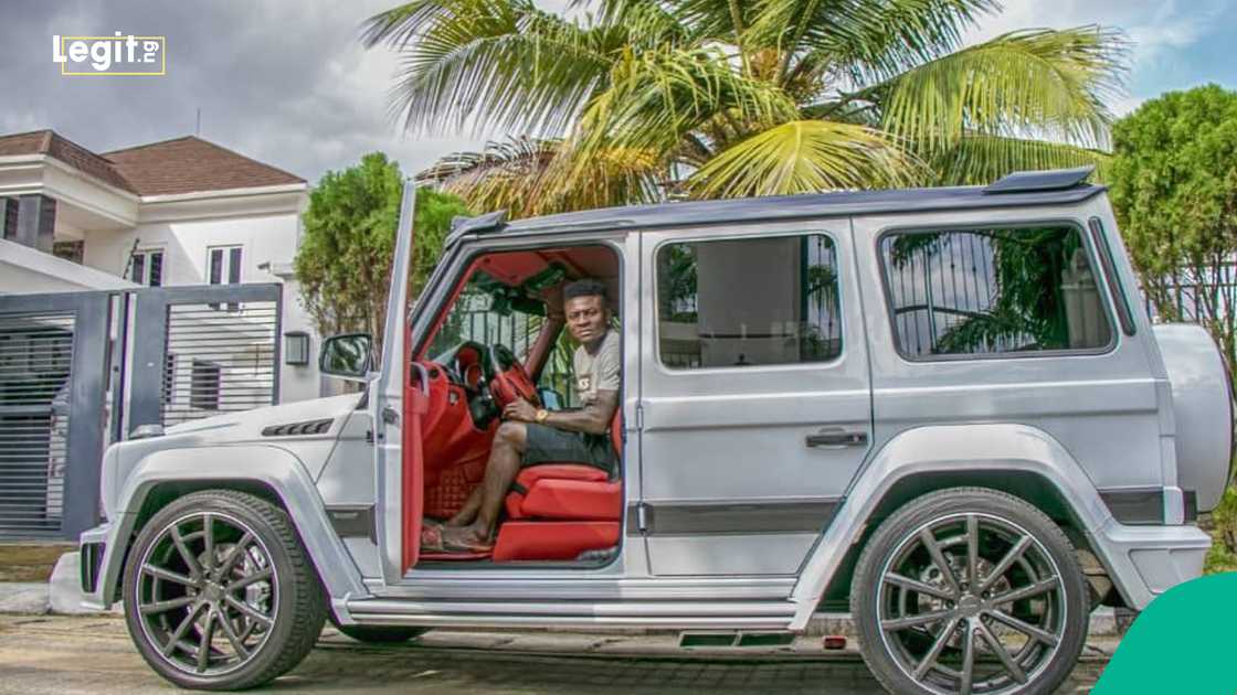 Nigeria, Obafemi Martins, Mercedes AMG-63, Lekki, Lagos. Nigeria, Obafemi Martins, Mercedes AMG-63, Lekki, Lagos.