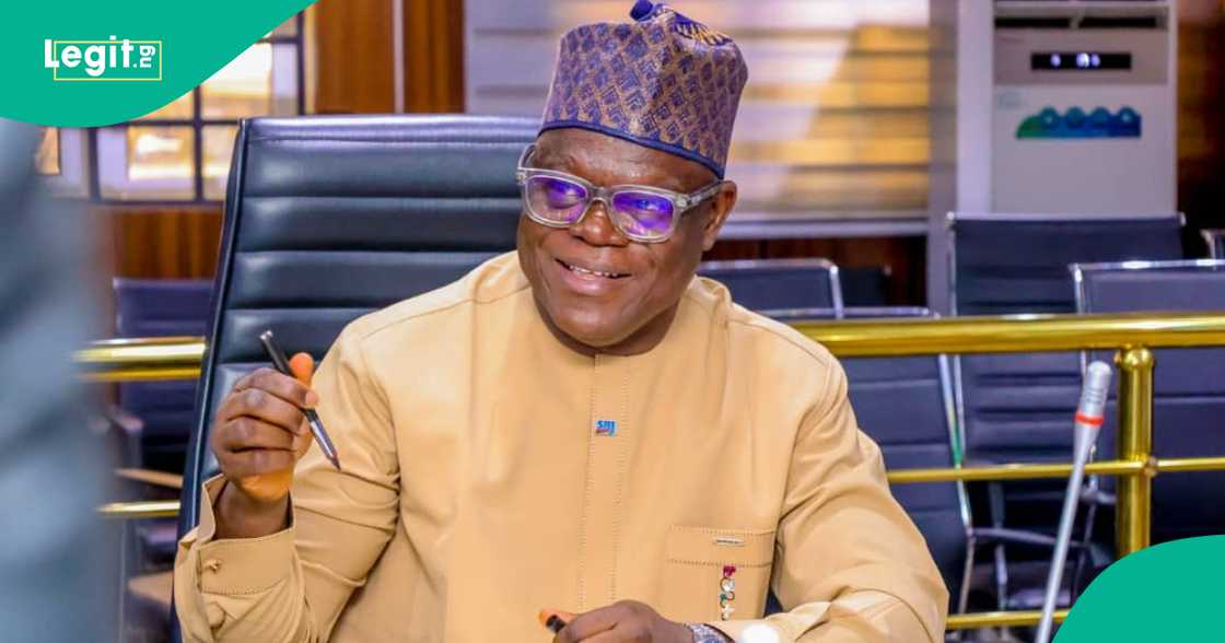 Sakataren APC, Ajibola Basiru.