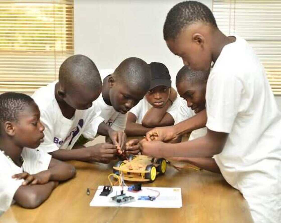 Indrive’s BeginIT Project Trains Underserved Kids on IT Skills