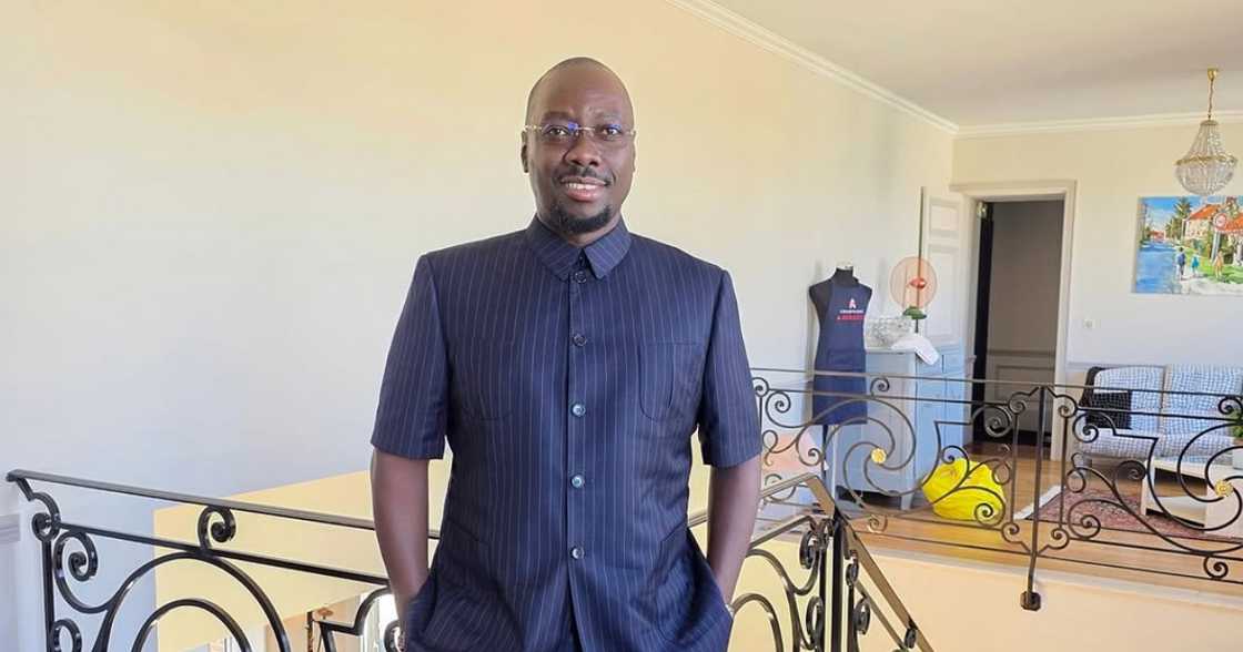 Obi Cubana jokes about next of kin's saga, shares picture of his family. Obi Cubana jokes about next of kin's saga, shares picture of his family.
