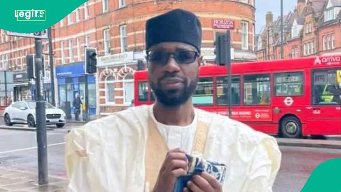 Bukari na daya daga cikin daliban da za a yaye a London Bukari na daya daga cikin daliban da za a yaye a London