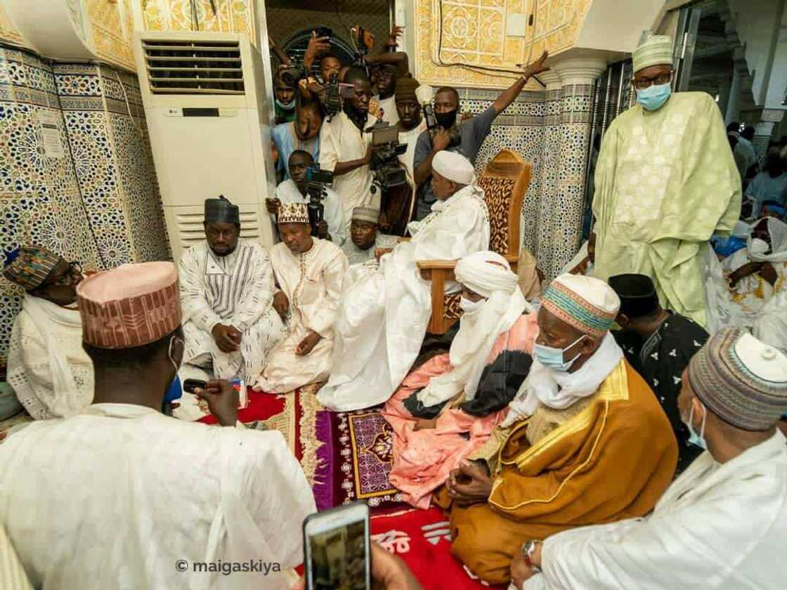 An Tabbatar da Sarki Sanusi a Matsayin Khalifa Tijaniyya, An Mishi Nadi a Senegal An Tabbatar da Sarki Sanusi a Matsayin Khalifa Tijaniyya, An Mishi Nadi a Senegal