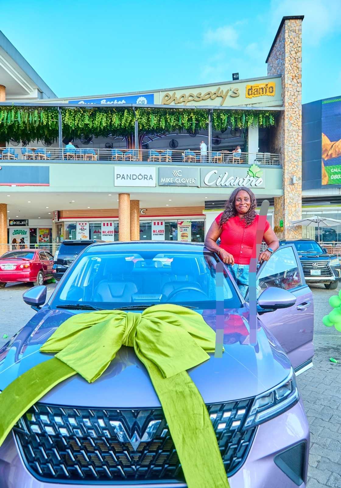 inDrive Rewards ‘Super Mum’ Driver with Brand New Car inDrive Rewards ‘Super Mum’ Driver with Brand New Car