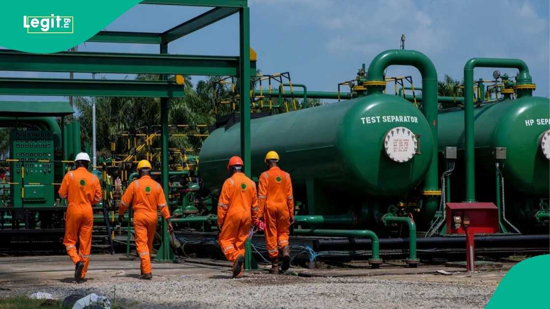 How PENGASSAN rejected offer by Dangote to pay sacked workers 5 years' salaries How PENGASSAN rejected offer by Dangote to pay sacked workers 5 years' salaries