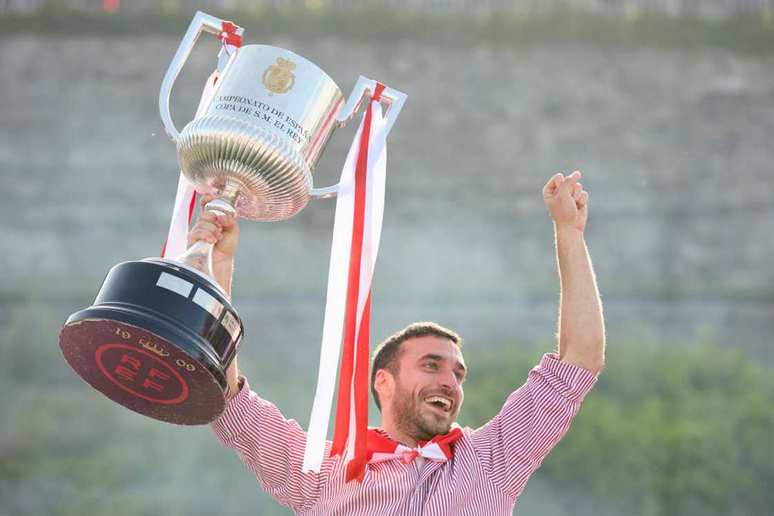 Athletic Club celebrates after winning Copa Del Rey trophy