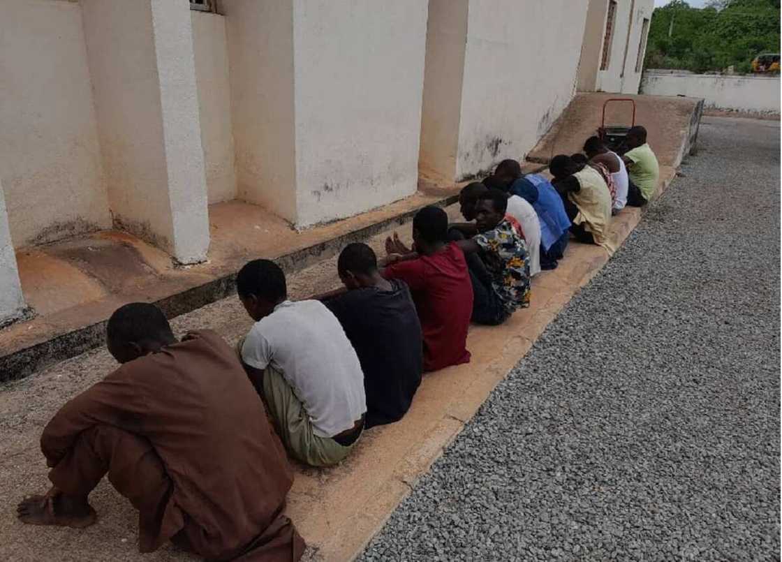 'Yan sanda sun kama masu garkuwa da mutane a Nasarawa 'Yan sanda sun kama masu garkuwa da mutane a Nasarawa