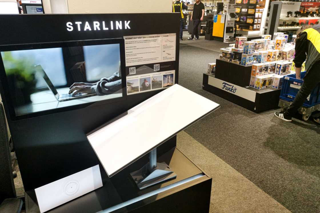 A Starlink satellite broadband antenna displayed at a store