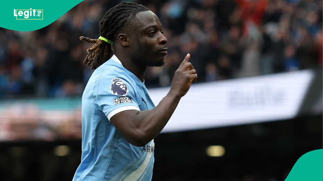 Jeremy Doku, Manchester City, Etihad Stadium, Premier League, Brentford. Jeremy Doku, Manchester City, Etihad Stadium, Premier League, Brentford.