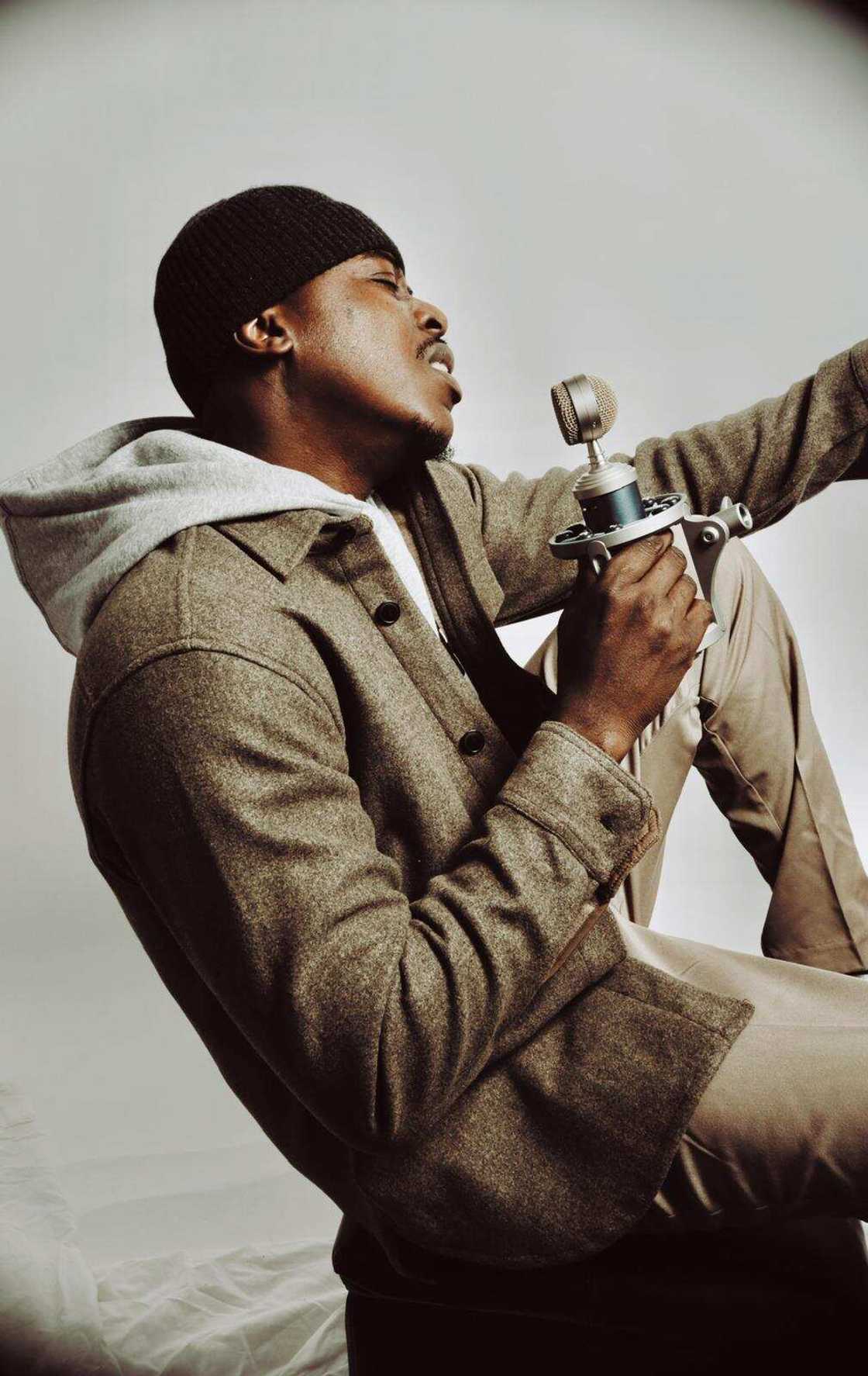 Oriri Osayomore, Oriri Oriri Osayomore, Oriri