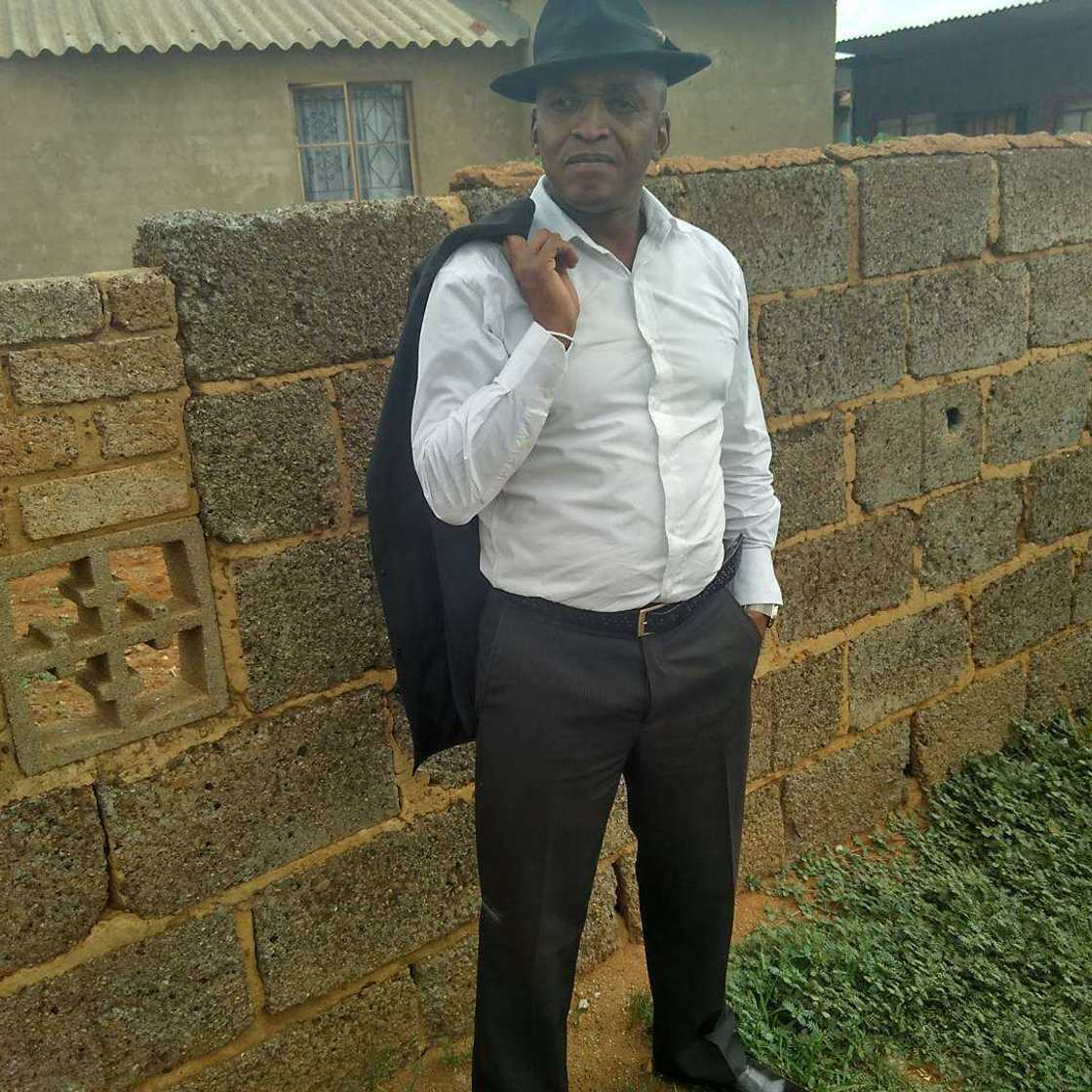 Dumisani Dlamini Dumisani Dlamini