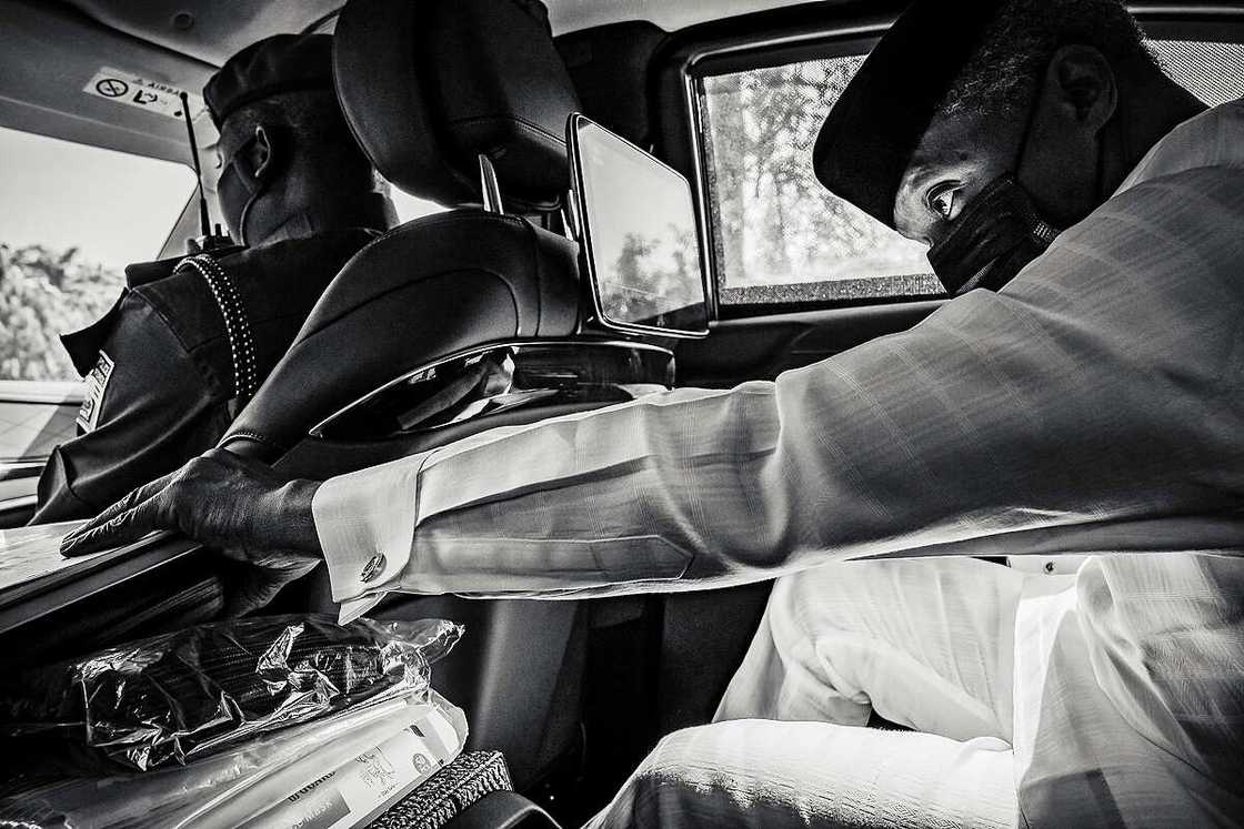 Photos of the Year: Tolani Alli Releases Never-Before-Seen-Images of Osinbajo Shot in 2021 Photos of the Year: Tolani Alli Releases Never-Before-Seen-Images of Osinbajo Shot in 2021