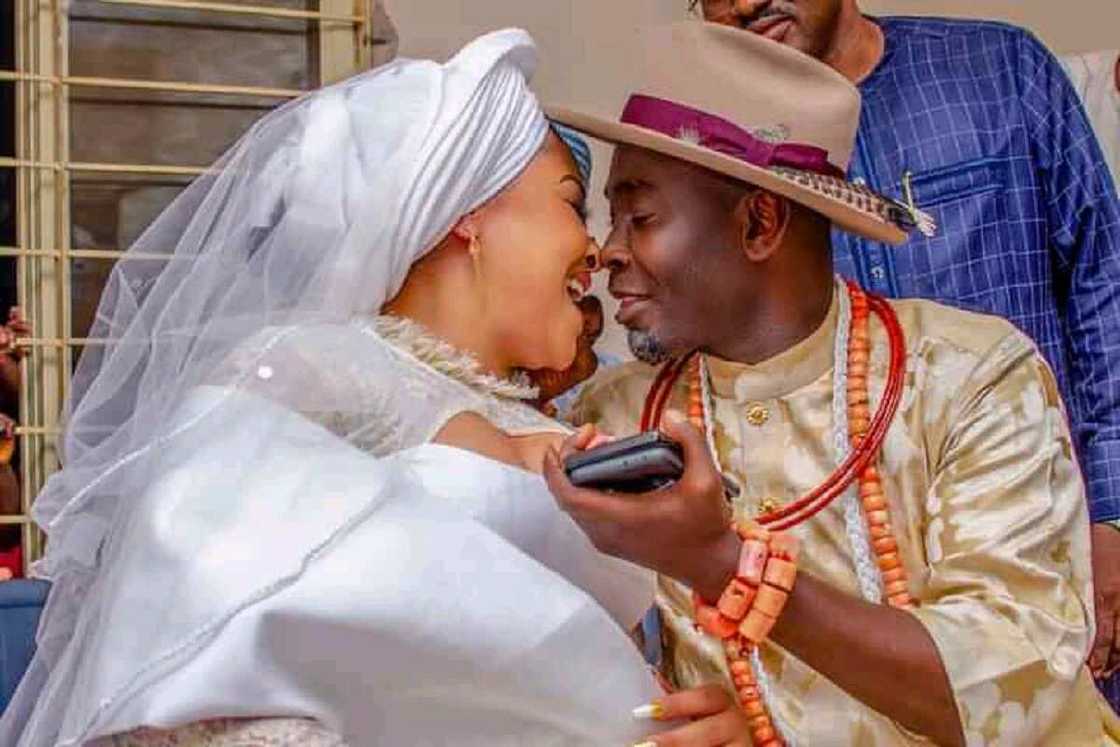 Emmanuel Uduaghan da Natasha Akpoti Emmanuel Uduaghan da Natasha Akpoti