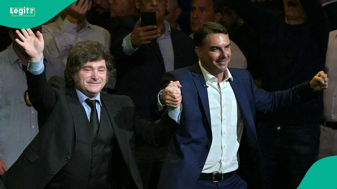 Bolsonaro campaign rally sparks controversy as Milei fuels political disputes between Brazil and Argentina. Bolsonaro campaign rally sparks controversy as Milei fuels political disputes between Brazil and Argentina.