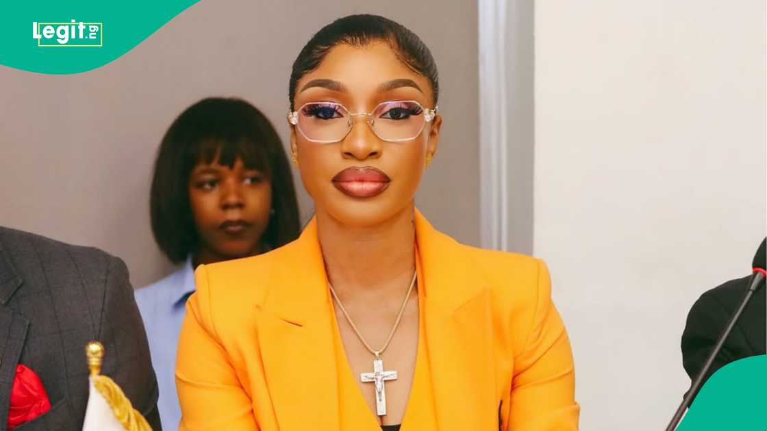 Nollywood actress Tonto Dikeh breaks silence after VeryDarkMan and Doris Ogala criticise her viral school deliverance session with young student Nollywood actress Tonto Dikeh breaks silence after VeryDarkMan and Doris Ogala criticise her viral school deliverance session with young student