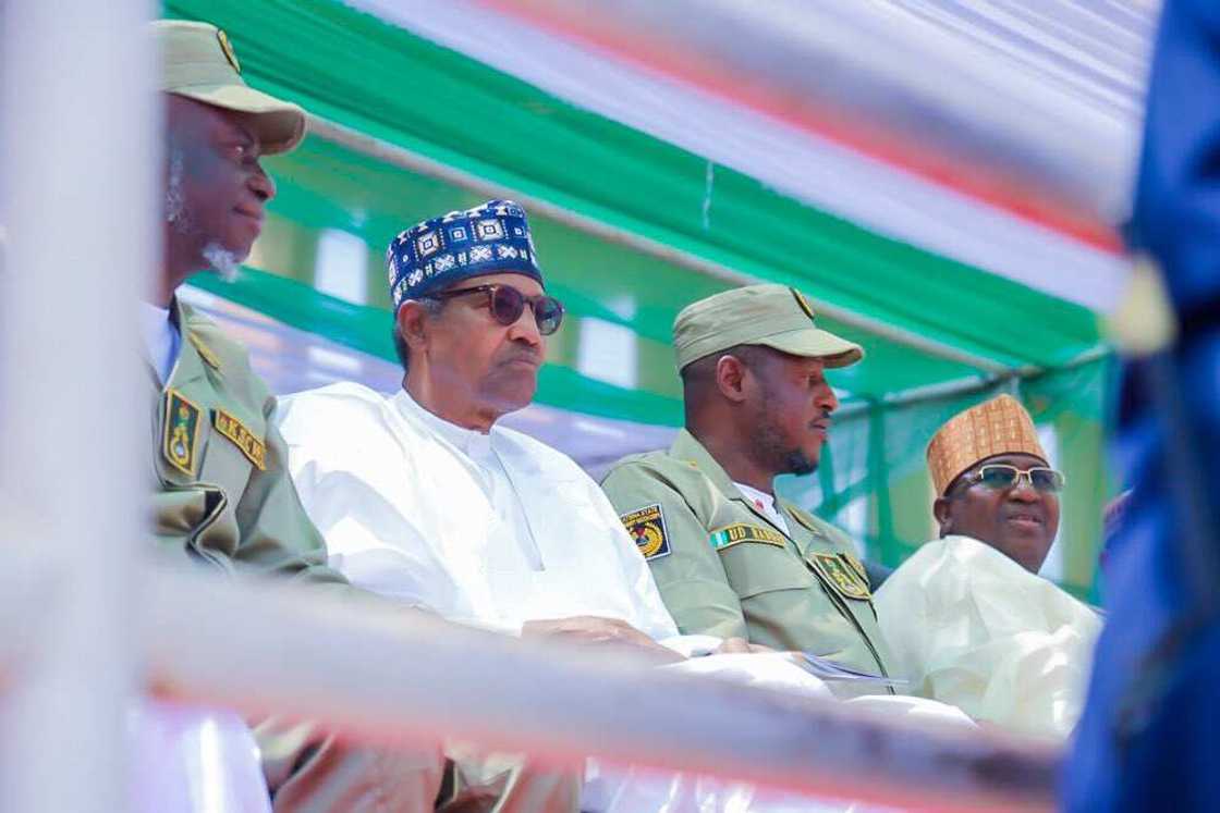 Muhammadu Buhari da wasu gwamnoni. Muhammadu Buhari da wasu gwamnoni.