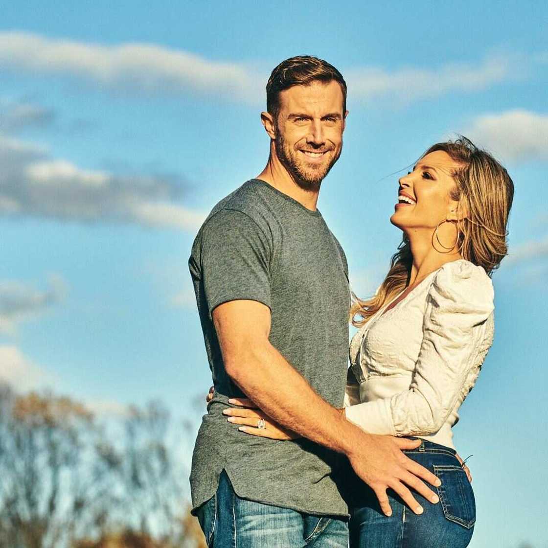 How old is Alex's wife? How old is Alex's wife?