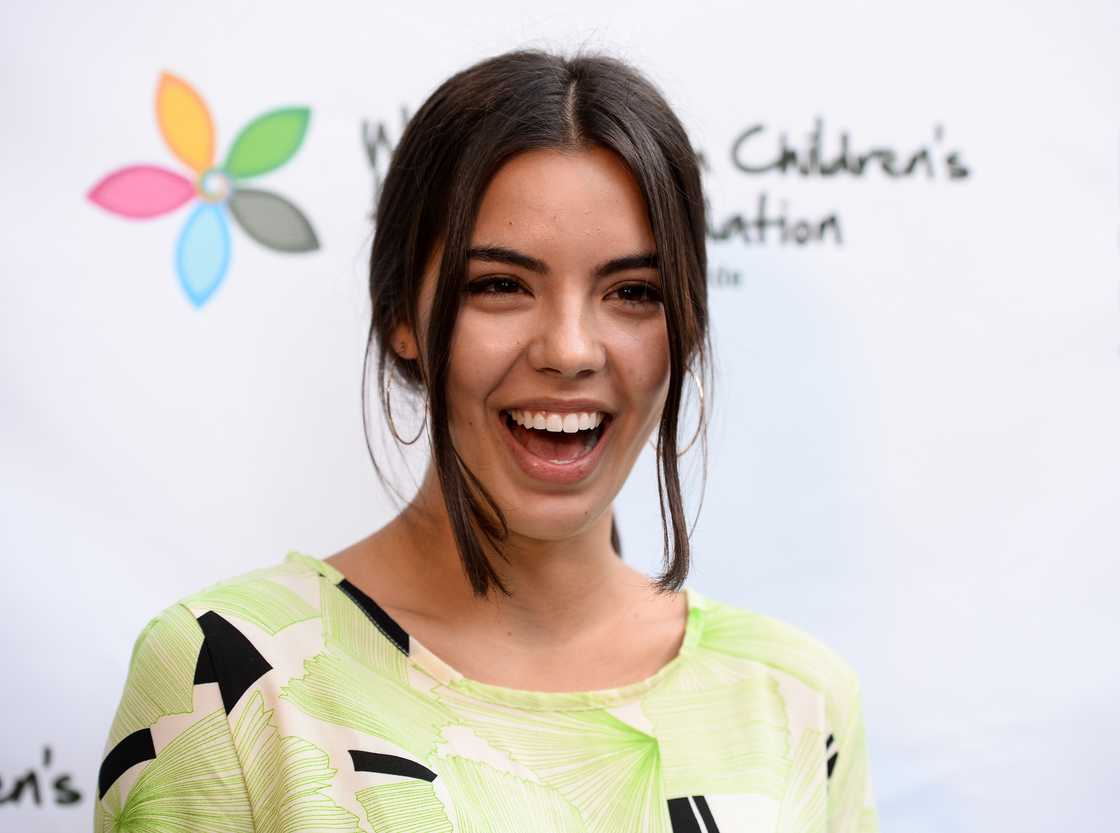 Samantha Boscarino arrives at the Cocktails For A Cause event benefiting Kids In The Spotlight in Los Angeles