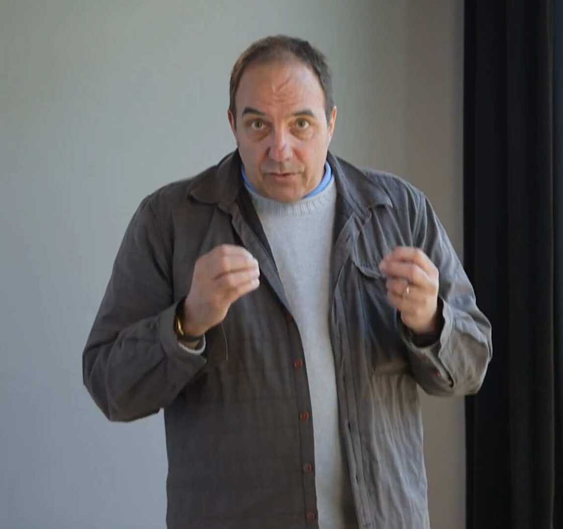 Tout sur Denis Bernard : biographie et filmographie de l'acteur Tout sur Denis Bernard : biographie et filmographie de l'acteur