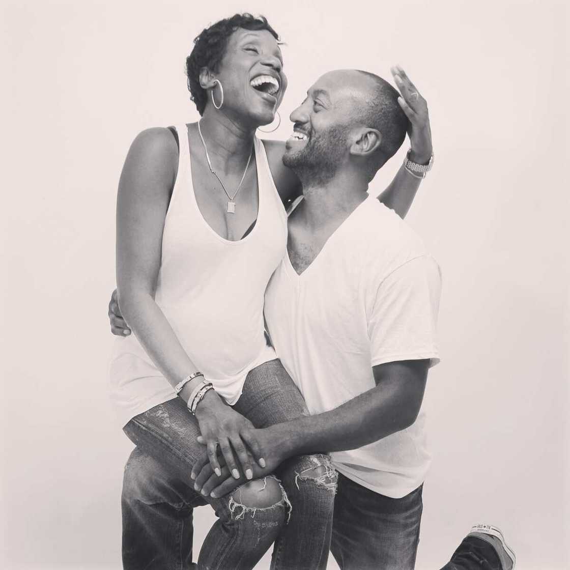 Top things to talk about with a girl you like Top things to talk about with a girl you like